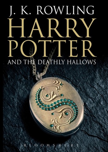 Harry Potter and the Deathly Hallows (Harry Potter #7) (Paperback, 2008, Bloomsbury)